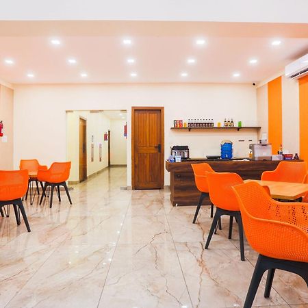 Super Townhouse Vikaspuri Hotel Delhi  Eksteriør billede