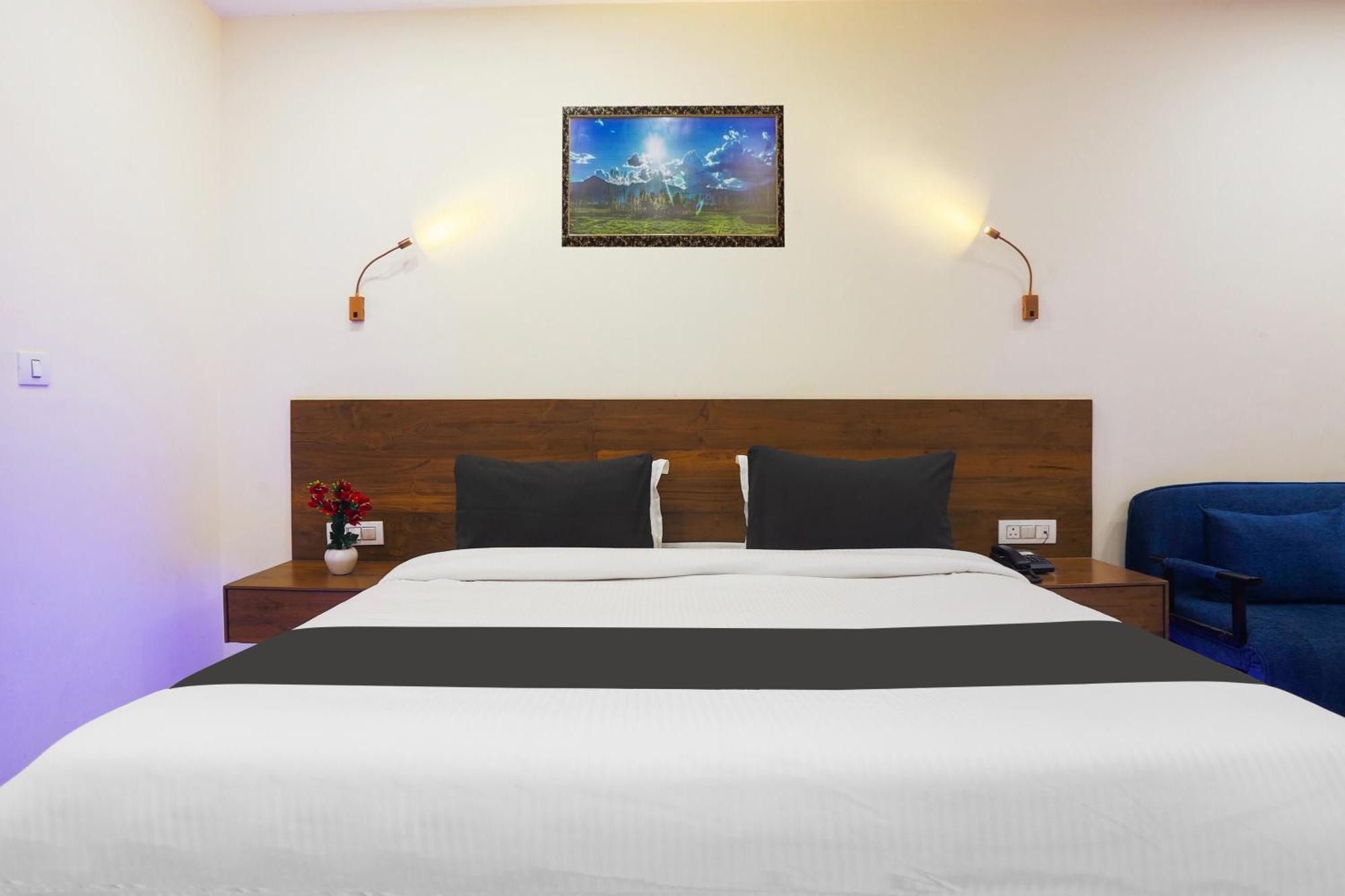 Super Townhouse Vikaspuri Hotel Delhi  Eksteriør billede
