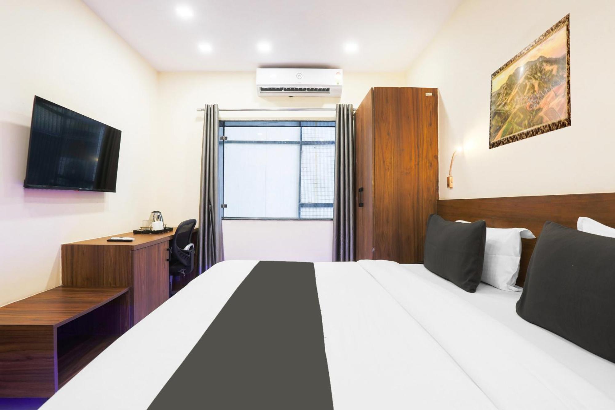 Super Townhouse Vikaspuri Hotel Delhi  Eksteriør billede