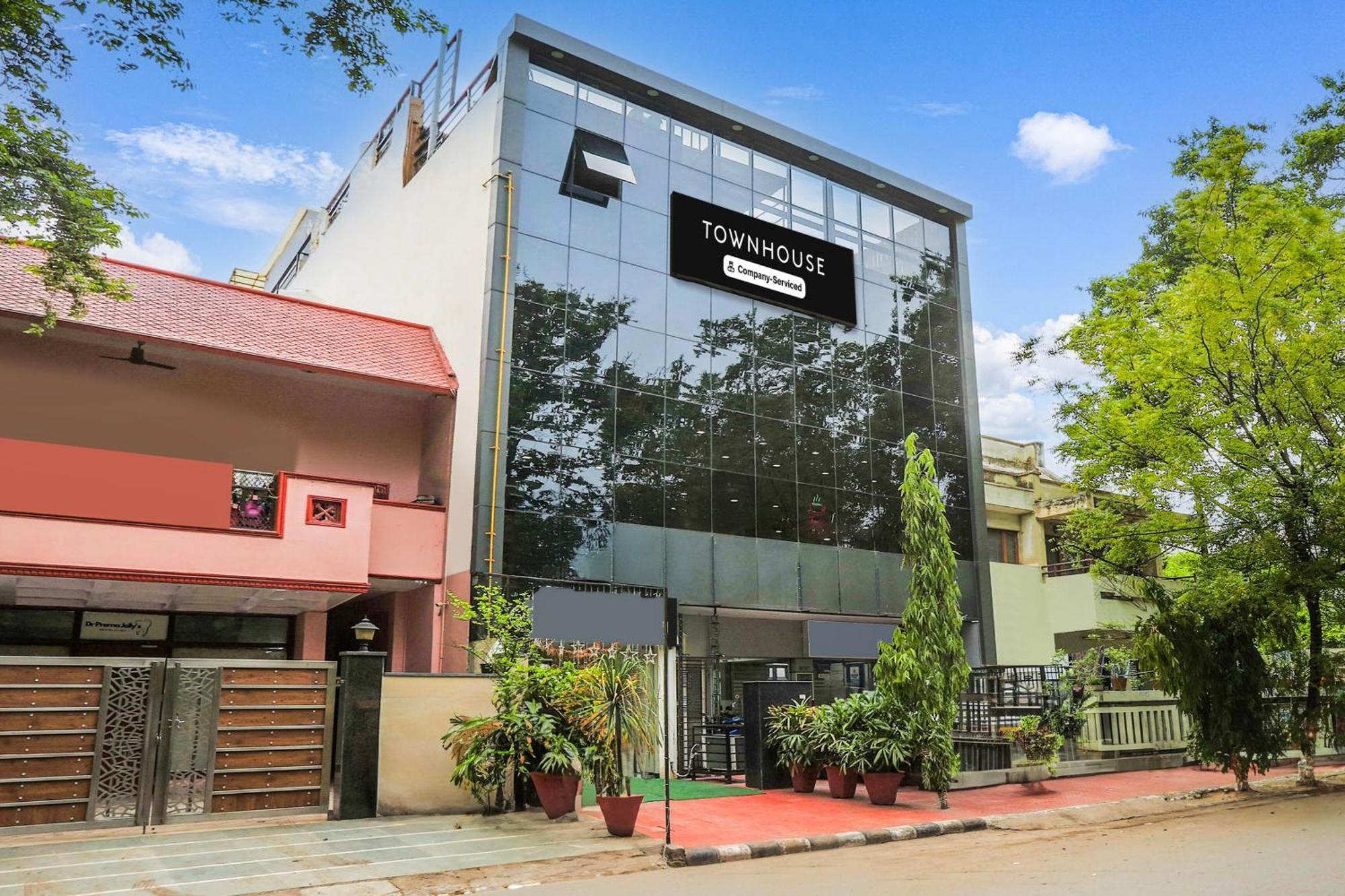 Super Townhouse Vikaspuri Hotel Delhi  Eksteriør billede